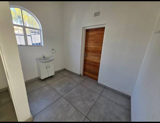 54M² RETAIL TO LET IN VANDERBIJLPARK SW 5